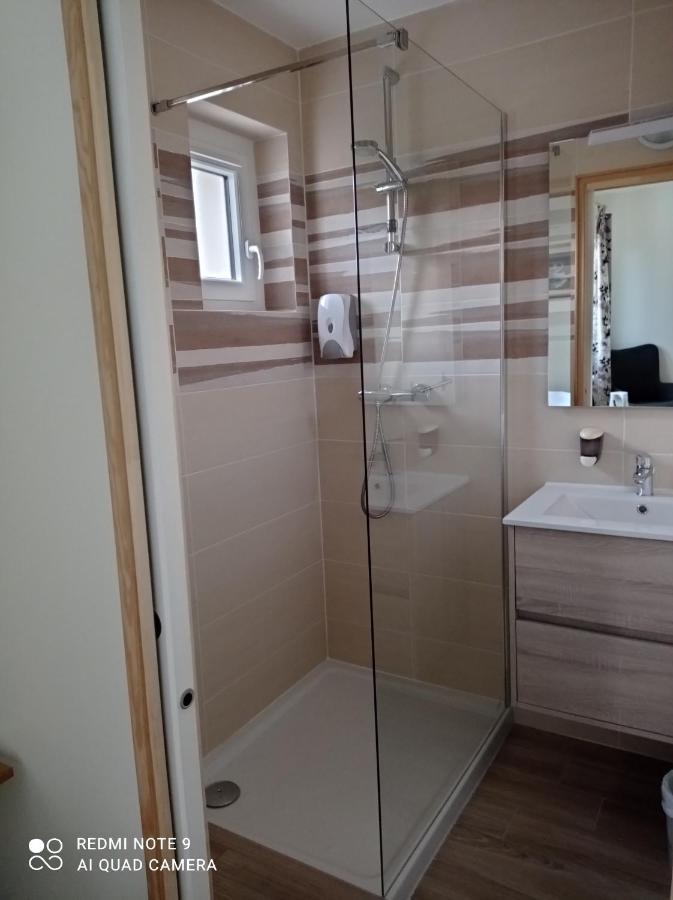 Hotel Le Poulmic 2*