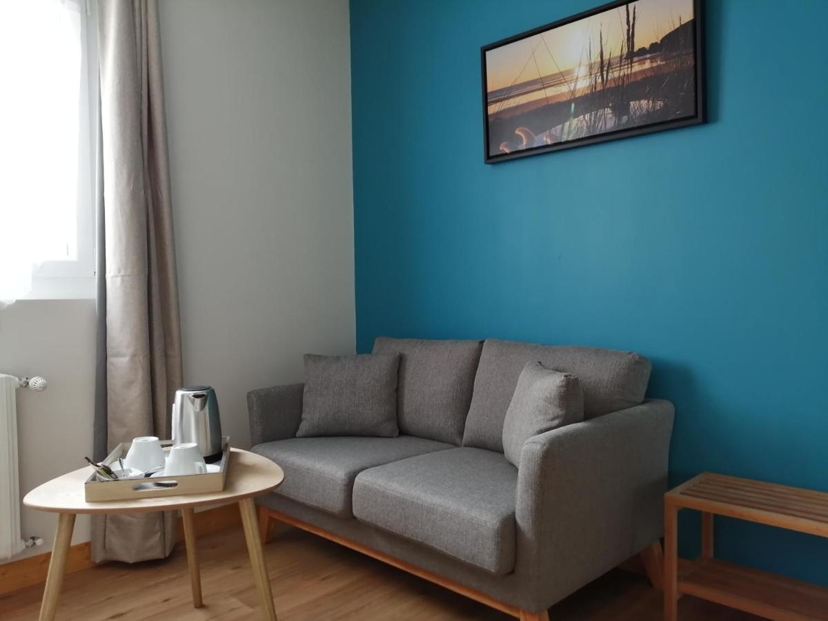 Le Poulmic Hotel 2*
